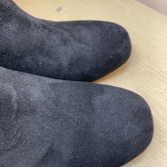 Clarks Black Suede Chunky Heel Ankle Boots size 7 - Picture 8 of 10